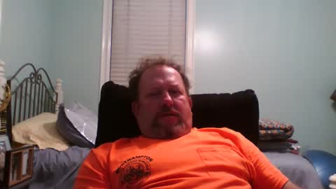 Snapshot of meech1970 chatting on October 6, 10:45 am meech1970 online show from October 6, 10:45 am