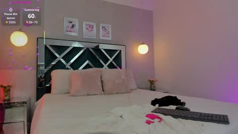 Melody online show from October 18, 11:33 am