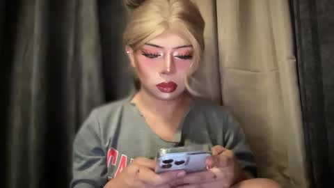 GODDESS OF ALL GODDESSES online show from September 16, 5:41 am