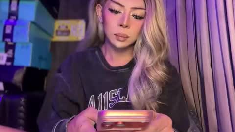 GODDESS OF ALL GODDESSES online show from March 27, 5:01 pm