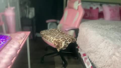 Southern Peach online show from May 14, 3:57 am