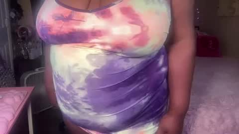 Snapshot of meetsouthernpeach chatting on June 20, 7:16 pm Southern Peach online show from June 20, 7:16 pm