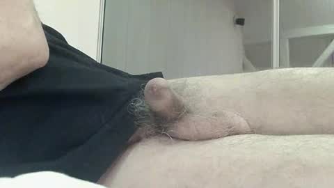 Snapshot of meforu21 chatting on October 8, 6:27 pm meforu21 online show from October 8, 6:27 pm