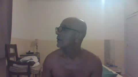 Snapshot of mefroum chatting on September 15, 8:42 pm mufine online show from September 15, 8:42 pm
