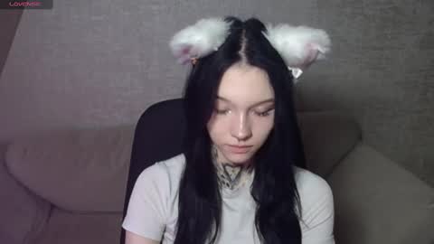 Snapshot of mefwhore chatting on February 28, 6:41 pm mefwhOre online show from February 28, 6:41 pm