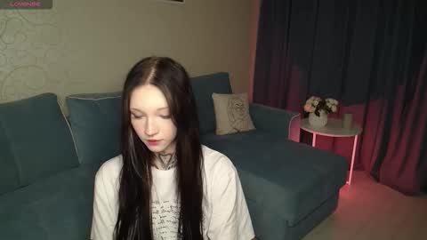 Snapshot of mefwhore chatting on October 30, 3:13 pm mefwhOre online show from October 30, 3:13 pm