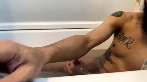 Snapshot of megamanxxx90 chatting on January 3, 6:57 pm MegamanXXX online show from January 3, 6:57 pm