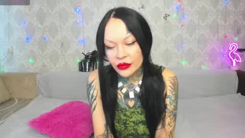 Snapshot of megan_blackmoon chatting on March 9, 5:33 am Helena Tuman online show from March 9, 5:33 am