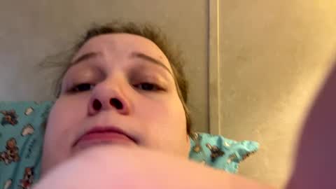 Snapshot of megan_blondiee chatting on December 6, 2:38 pm Blondie online show from December 6, 2:38 pm