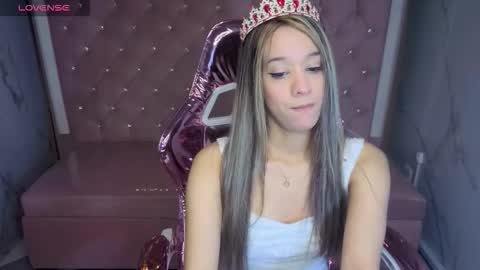 megan_collins_b online show from October 23, 12:59 pm