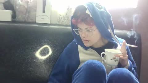 Megan and sophi online show from December 28, 9:30 pm