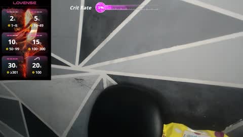 Snapshot of megan_coop3r_ chatting on February 15, 12:07 am Megan and sophi online show from February 15, 12:07 am