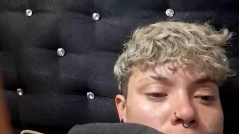 Snapshot of megan_coop3r_ chatting on February 16, 2:07 am Megan and sophi online show from February 16, 2:07 am