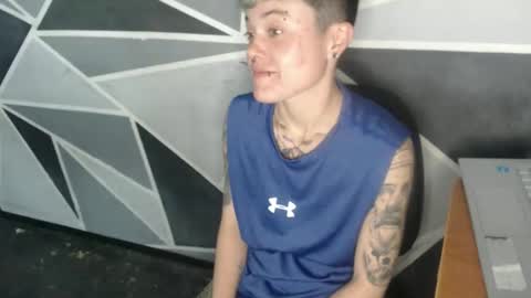 Snapshot of megan_coop3r_ chatting on March 18, 3:31 am Megan and sophi online show from March 18, 3:31 am