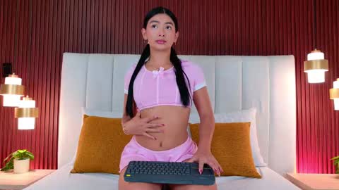 Snapshot of megan_cruzgb chatting on October 3, 12:35 pm Carolina Paez online show from October 3, 12:35 pm