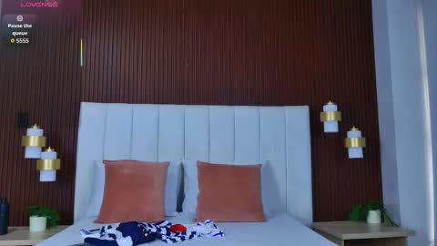 Snapshot of megan_cruzgb chatting on October 17, 12:19 pm Carolina Paez online show from October 17, 12:19 pm