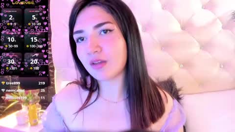     online show from December 17, 6:09 pm