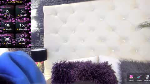     online show from December 22, 12:38 pm