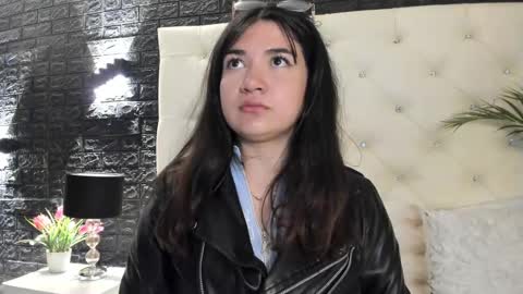     online show from February 17, 11:34 am