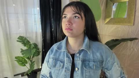     online show from February 20, 11:42 am