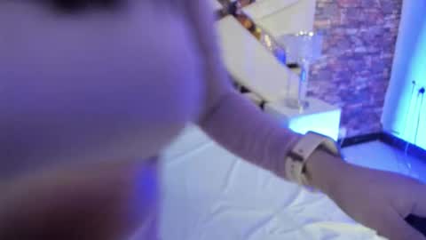     online show from October 11, 12:15 pm