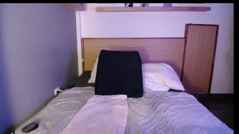 megan_dreams1 online show from December 15, 10:39 am