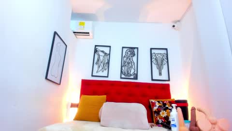 Megan online show from January 24, 2:28 am