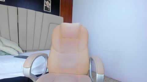 Megan online show from December 22, 3:14 am