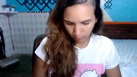 Snapshot of megan_little_ chatting on April 22, 7:15 pm amanda online show from April 22, 7:15 pm