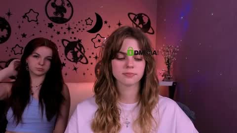 Snapshot of megan_moon3 chatting on April 7, 1:22 pm megan_moon3 online show from April 7, 1:22 pm