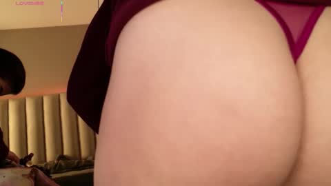 Snapshot of megan_moore__ chatting on September 30, 12:32 pm     online show from September 30, 12:32 pm