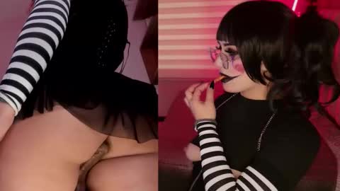 Snapshot of megan_moore__ chatting on October 31, 5:03 pm     online show from October 31, 5:03 pm