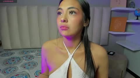     online show from May 9, 9:47 am