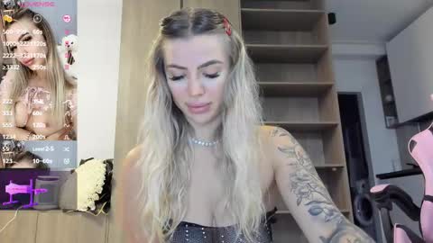 Megan online show from October 4, 5:00 pm