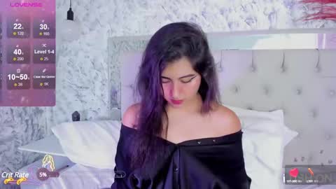 Snapshot of megan_rossee1 chatting on December 18, 3:00 pm MEGAN online show from December 18, 3:00 pm