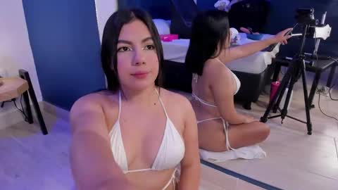 Snapshot of megan_texass chatting on May 30, 8:50 pm Megan online show from May 30, 8:50 pm