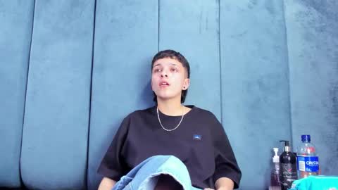 Snapshot of megan_thompsonn_ chatting on February 28, 2:34 am megan_thompsonn_ online show from February 28, 2:34 am