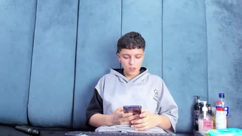 Snapshot of megan_thompsonn_ chatting on March 21, 3:00 am megan_thompsonn_ online show from March 21, 3:00 am