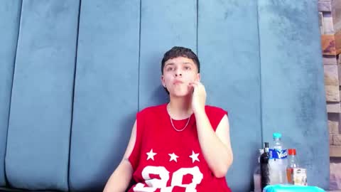 Snapshot of megan_thompsonn_ chatting on March 26, 2:28 am megan_thompsonn_ online show from March 26, 2:28 am