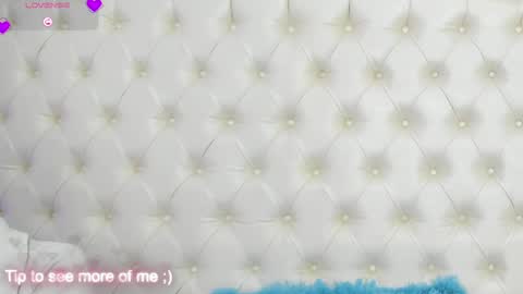 Snapshot of megan_tower chatting on April 8, 7:25 pm megan_tower online show from April 8, 7:25 pm