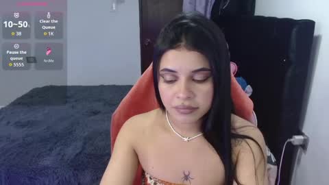Carolina online show from May 8, 3:56 am