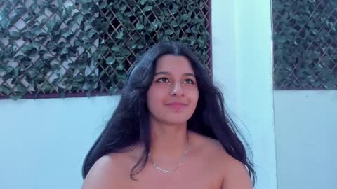 Snapshot of megan_whitte_01 chatting on January 14, 10:17 am megan white 01 online show from January 14, 10:17 am