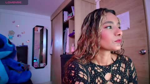Snapshot of meganadriels96 chatting on April 8, 9:48 pm M E G A N online show from April 8, 9:48 pm
