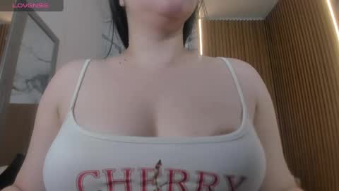 Megan  online show from May 20, 12:33 pm
