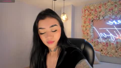 Megan Cross online show from February 8, 9:07 pm