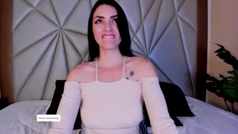 Megan Hofman online show from November 25, 3:28 am