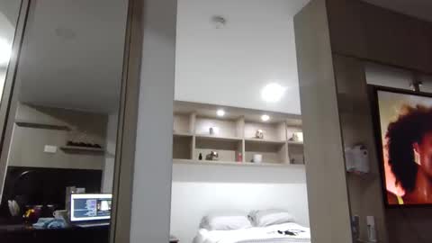 Snapshot of meganhotxx2 chatting on October 11, 3:50 am megan online show from October 11, 3:50 am