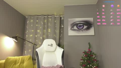 MeganieX online show from December 29, 8:22 am