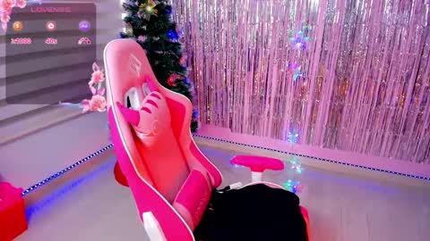 Snapshot of megankitty666 chatting on December 23, 7:52 pm Megan online show from December 23, 7:52 pm