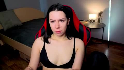 meganluss online show from May 6, 3:46 am